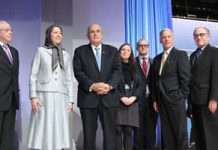 Maryam Radjavi à Paris avec les associations de jeunes Iraniens