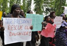 Maryam Radjavi appelle à sauver les deux cents jeunes filles nigériennes