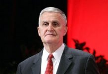 Général Shelton: la stratégie américaine doit inclure l’expulsion de l’Iran du sol irakien Shelton