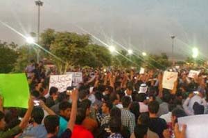 Des milliers d'Iraniens manifestent pour protéger la rivière Karoun