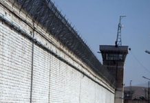 Iran : Raid de la garde antiémeute sur l’unité 4 de la prison de Ghezel Hessar et transfert de 22 prisonniers politiques vers un lieu inconnu iran