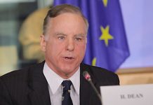 Howard Dean : La transparence doit être une condition de toute négociation avec le régime iranien howard Dean