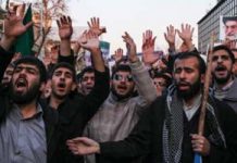 Iran – les milices islamistes demandent la fermeture de l’ambassade de France