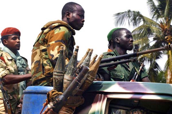 Envoi d'armes par l'Iran en Afrique central pour combattre la France