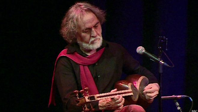 Un musicien iranien est privé du droit de voyager à l’étranger uniquement parce que son groupe musical comporte des femmes