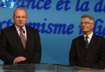 Jean-Pierre Muller: ces terribles attentats terroristes immondes qui nous font vomir Jean-Pierre Muller, maire de Magny-en-Vexin, est intervenu la semaine dernière lors des Vœux de la Résistance iranienne à Pontoise en présence de nombreux personnalités et d'élus venus du monde entier. La réunion coïncidait avec la grande mobilisation internationale en solidarité avec les victimes de la terrible tuerie de Charlie hebdo.