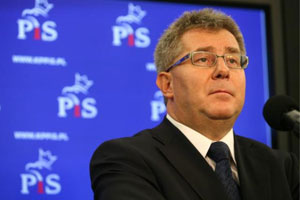 Vice-président du Parlement européen : l’Occident ne doit pas coopérer avec l’Iran dans la guerre contre Daech