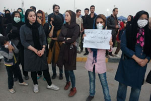 Iran – Les habitants d’Ahwaz protestent contre l’inaction du régime concernant la pollution d’air dans cette ville