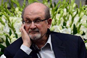 Iran – Un mollah de haut rang : la fatwa de condamnation à mort émise par Khomeini contre Salman Rushdie reste toujours valable