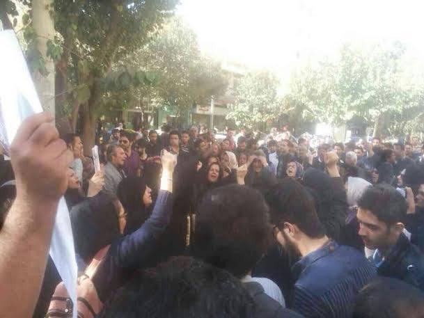 Message de Maryam Radjavi pour le 1er mai 2015
