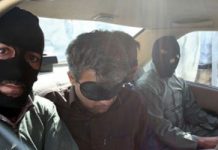 Iran – Photos : Trois prisonniers pendus en public
