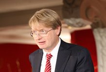 Le sénateur italien Lucio Malan soutient le rassemblement du 13 juin de la Résistance iranienne en France Le sénateur italien Lucio Malan a apporté son soutien au rassemblement du samedi 13 juin de la Résistance iranienne à Villepinte