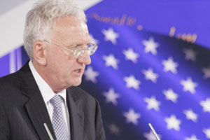 L’ambassadeur Robert Joseph: l'accord nucléaire avec l’Iran manque de vérification