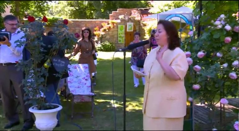 RENDEZ VOUS AUX JARDINS MARYAM RADJAVI RENCONTRE DES HABITANTS D&rsquo;AUVERS SUR OISE 03