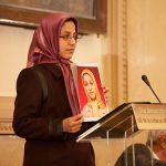 Mes parents sont en danger en Iran – Shaqayeq Azimi