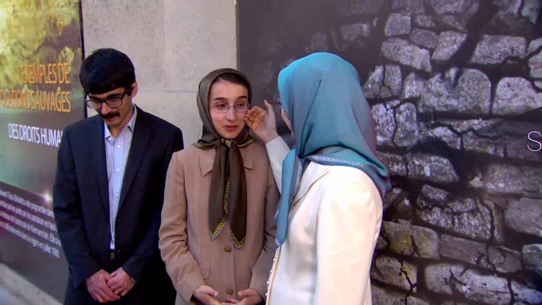 Maryam Radjavi   Exposition Iran Droits de l’homme Journée contre la peine de mor    10 octobre 2015
