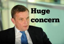 L’ancien Secrétaire d’État pour le pays de Galles très préoccupé par les menaces contre les « opposants démocratiques » iraniens WALES ONLINE : l’ancien Secrétaire d’État pour le pays de Galles exprime sa « très grande préoccupation » quant aux menaces contre les vies des « opposants démocratiques » iranien