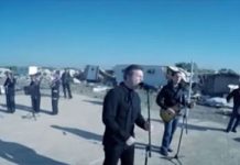 Une chanson iranienne émouvante au milieu des décombres au lendemain de l’attaque meurtrière contre le camp Liberty Une chanson émouvante au milieu des décombres au lendemain de l’attaque meurtrière contre le camp Liberty