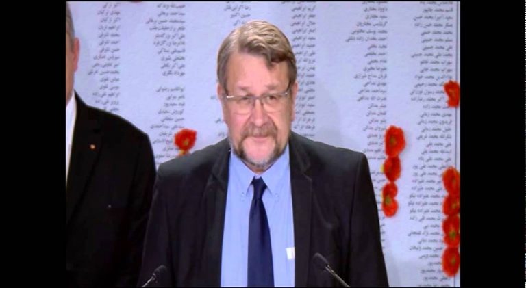 Le maire Bruno Macé