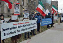 Iran : Des membres des familles de résidents du Camp Liberty ont manifesté Lundi devant l’ambassade d’Irak au Canada Iran : Des membres des familles de résidents du Camp Liberty ont manifesté Lundi devant l’ambassade d’Irak au Canada