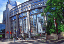 Les eurodéputés appellent à la protection internationale pour les opposants iraniens dans le camp Liberty en Irak Les eurodéputés appellent à la protection internationale pour les opposants iraniens dans le camp Liberty en Irak