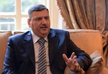 Assad de plus en plus dépendant de l’Iran qui prépare une « escalade militaire » (Riad Hijab) Assad de plus en plus dépendant de l'Iran qui prépare une "escalade militaire" (Riad Hijab)