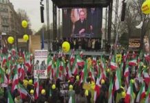 Le député Dominique Lefebvre à la manifestation contre Rohani et pour les droits de l’homme en Iran Le député Dominique Lefebvre à la manifestation contre Rohani et pour les droits de l’homme en Iran
