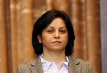 « Les Syriens n’abandonneront pas » (Nagham Al Ghadri) « Les Syriens n'abandonneront pas » (NAGHAM AL GHADRI)