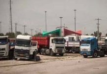 6000 chauffeurs routiers font grève en Iran 6000 chauffeurs routiers font grève en Iran