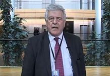 Iran – Le membre du parlement européen Jim Nicholson se félicite de la visite de Maryam Radjavi au Parlement européen Iran - Le membre du parlement européen Jim Nicholson se félicite de la visite de Maryam Radjavi au Parlement européen