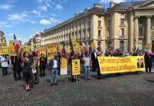 France-Iran – Des manifestants à Paris contre le visite de Javad Zarif à Paris France-Iran - Des manifestants à Paris contre le visite de Javad Zarif à Paris