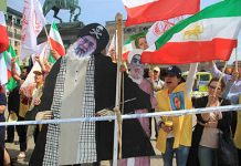 Les Iraniens se mobilisent en Suède pour dénoncer la présence de Javad Zarif Les Iraniens se mobilisent en Suède pour dénoncer la présence de Javad Zarif