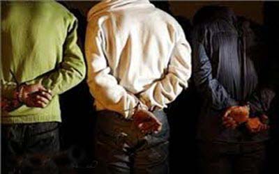 Iran: 62 personnes arrêtées à une fête dans la ville de Bandar Abbas