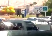 VIDEO: Scène de flagellation publique dans une ville au sud de l’Iran Scène de flagellation publique dans une ville au sud de l’Iran