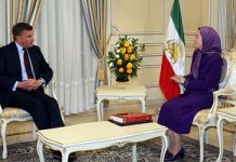Iran – Maryam Radjavi rencontre le député britannique David Jones à Auvers-sur-oise Iran - Maryam Radjavi rencontre le député britannique David Jones à Auvers-sur-oise
