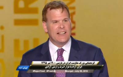 L’ex-ministre des AE canadien, John Baird, au rassemblement de la Résistance pour un Iran Libre