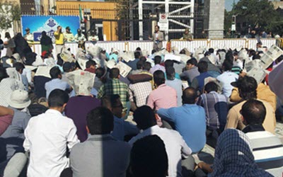 D'autres manifestations devant le parlement du régime iranien, des rassemblements à Rasht et Mashhad