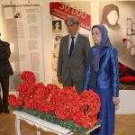 Iran – Maryam Radjavi appelle à une enquête internationale sur le massacre de 1988 Iran - Maryam Radjavi appelle à une enquête internationale sur le massacre de 1988