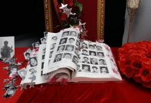 Les travailleurs iraniens à Qom dénoncent le massacre de 1988 en Iran Les travailleurs iraniens à Qom dénoncent le massacre de 1988 en Iran