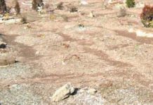 Iran – Fosse commune de Khavaran a Téhéran pour les victimes du massacre des prisonniers politiques de 1988 Iran - Fosse commune de Khavaran a Téhéran pour les victimes du massacre des prisonniers politiques de 1988