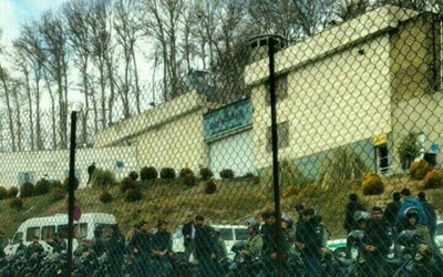 Pour combattre les troubles généralisés, les Gardiens de la Révolution iranienne ont ciblé 450 utilisateurs de médias sociaux