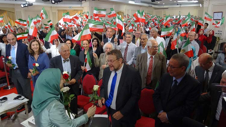 Déplacement des résistants iranien d’Irak – « C’est le combat de Maryam Radjavi, c’est sa victoire » (Ingrid Betancourt)