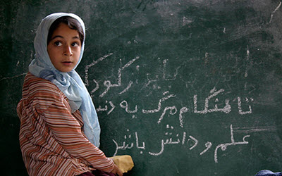 Iran: Beaucoup de filles privées de l’accès à l’éducation au début de la nouvelle année scolaire
