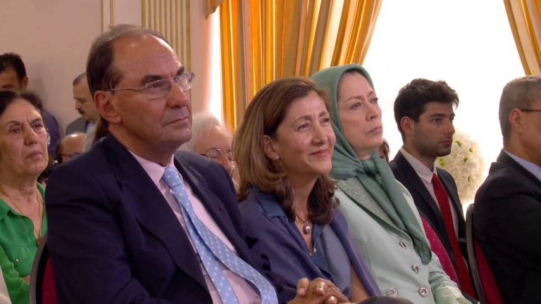 Sid Ahmad Ghozali, ancien Premier ministre de l&rsquo;Algérie