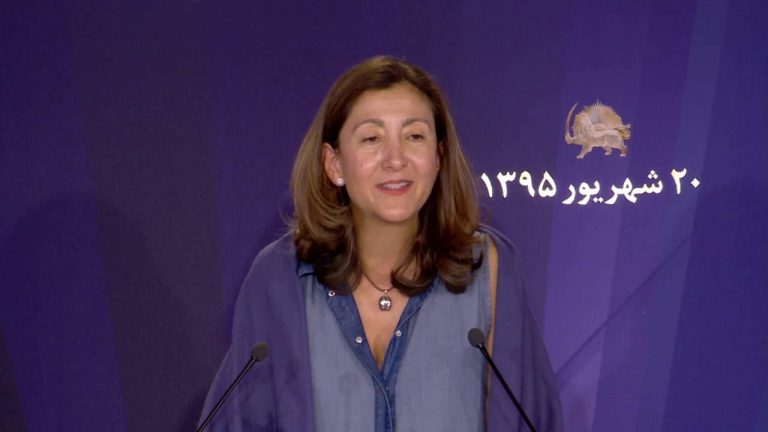 Déplacement des résistants iranien d’Irak, « C’est le combat de Maryam Radjavi » (Ingrid Betancourt)