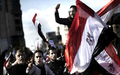 Iran : Les posters de Khamenei ont été arrachés en Égypte