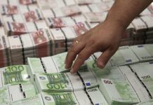 Le régime iranien réclame « plusieurs milliards de dollars » pour la libération de deux ressortissants américains détenus en Iran Le régime iranien réclame « plusieurs milliards de dollars » pour la libération de deux ressortissants américains détenus en Iran