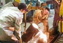 Iran : Licenciement des travailleurs d’usine sans allocations chômage Iran : Licenciement des travailleurs d'usine sans allocations chômage