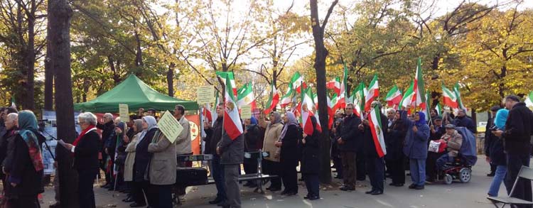 Rassemblement places des Invalides pour réclamer justice pour les victimes des massacres en Iran
