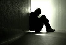 Iran : Etude des causes du suicide – Le taux de suicide dans certaines parties du pays est plus élevé que la moyenne mondiale Iran : Etude des causes du suicide - Le taux de suicide dans certaines parties du pays est plus élevé que la moyenne mondiale